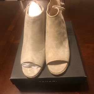 Woman Wedge Heal Shoes